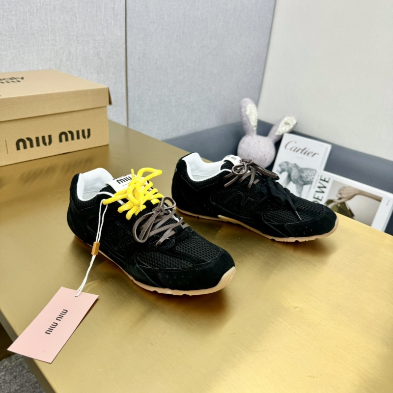 Miu Miu Casual Shoes